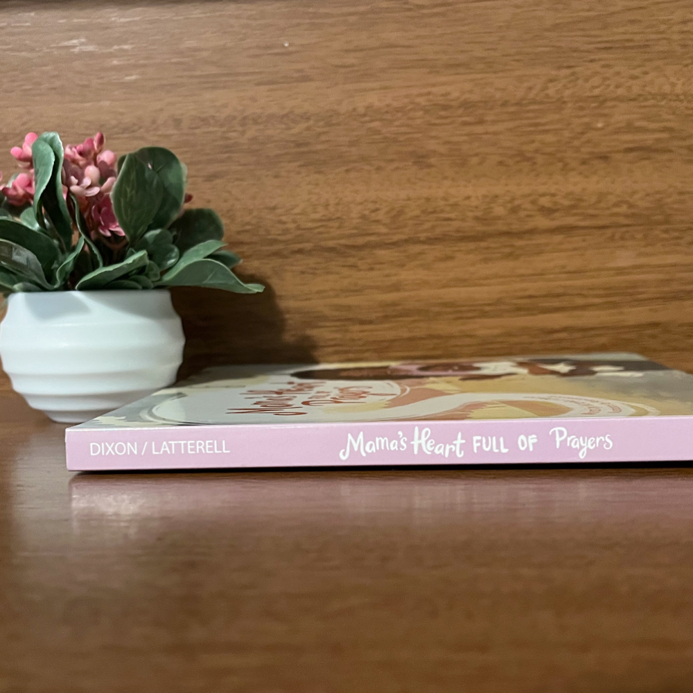 Mama's Heart Full of Prayers Board Book